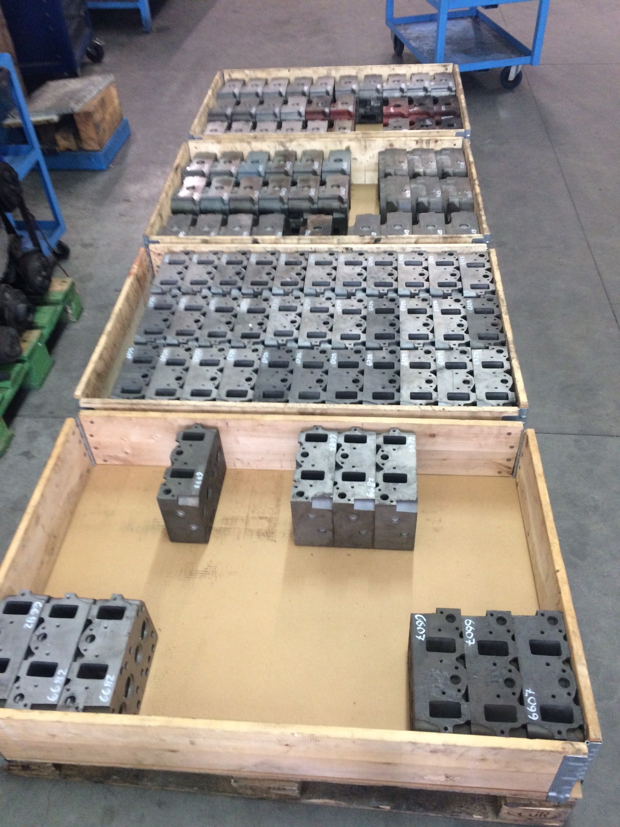 cylinder head man engine d0824 d0826 d0834 d0836